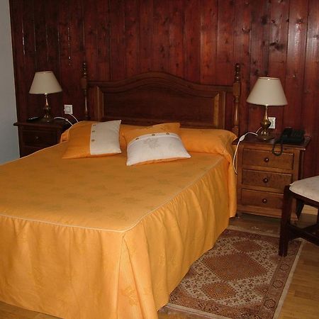 Hostal El Botero Cuzcurrita-Rio Tiron Luaran gambar