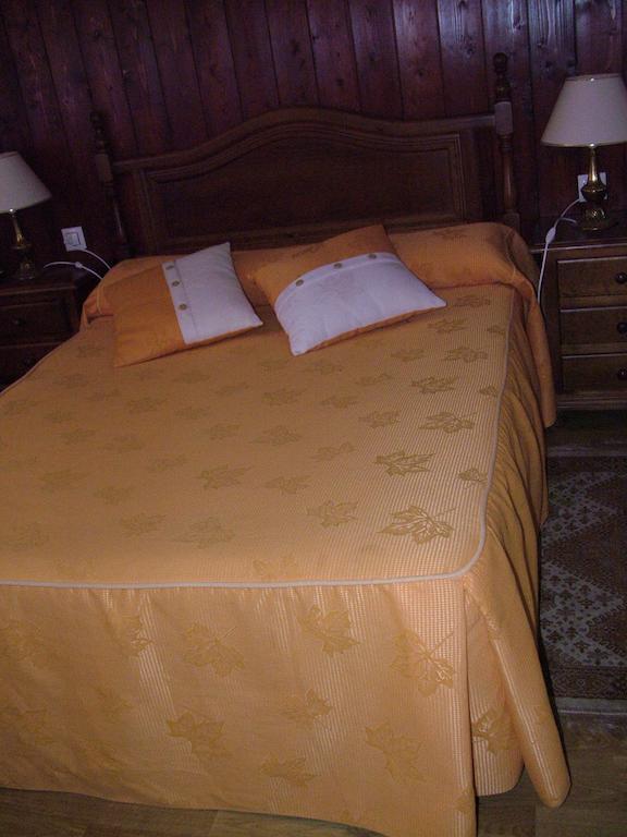 Hostal El Botero Cuzcurrita-Rio Tiron Luaran gambar