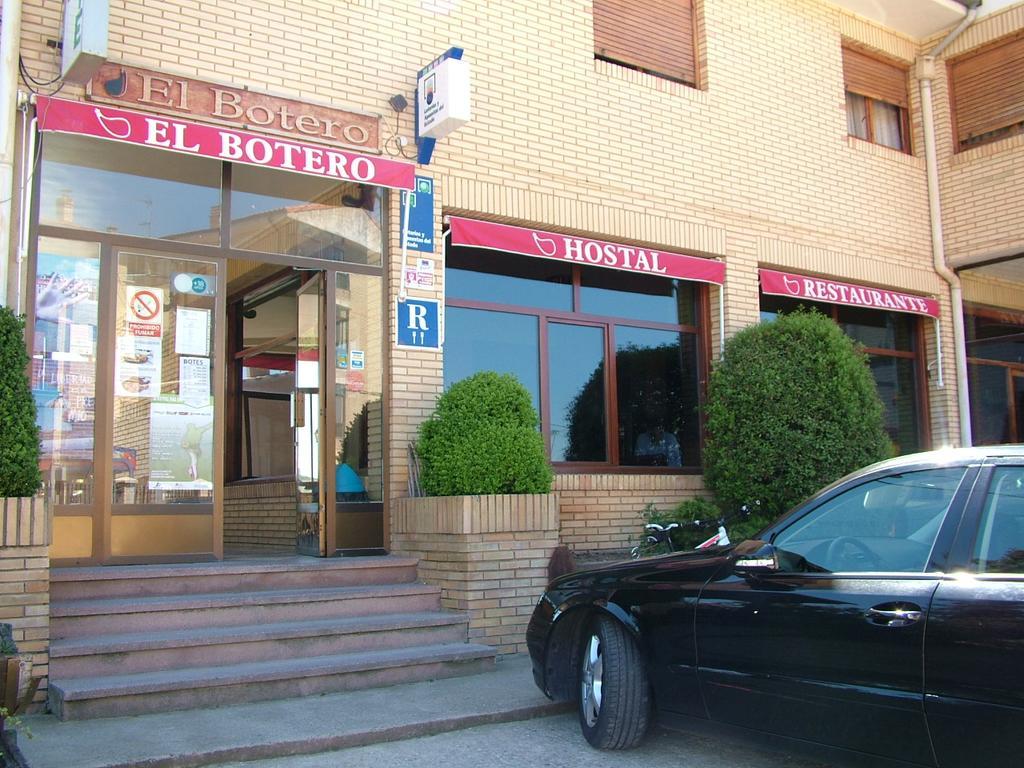 Hostal El Botero Cuzcurrita-Rio Tiron Luaran gambar