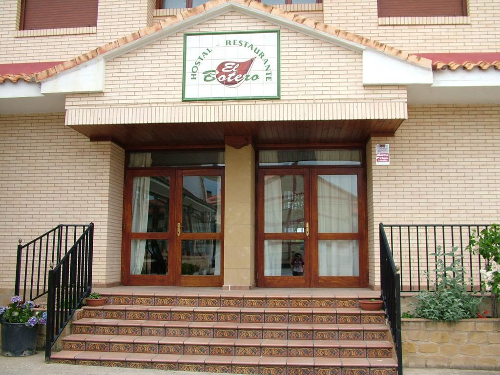 Hostal El Botero Cuzcurrita-Rio Tiron Luaran gambar