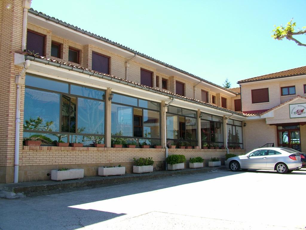 Hostal El Botero Cuzcurrita-Rio Tiron Luaran gambar