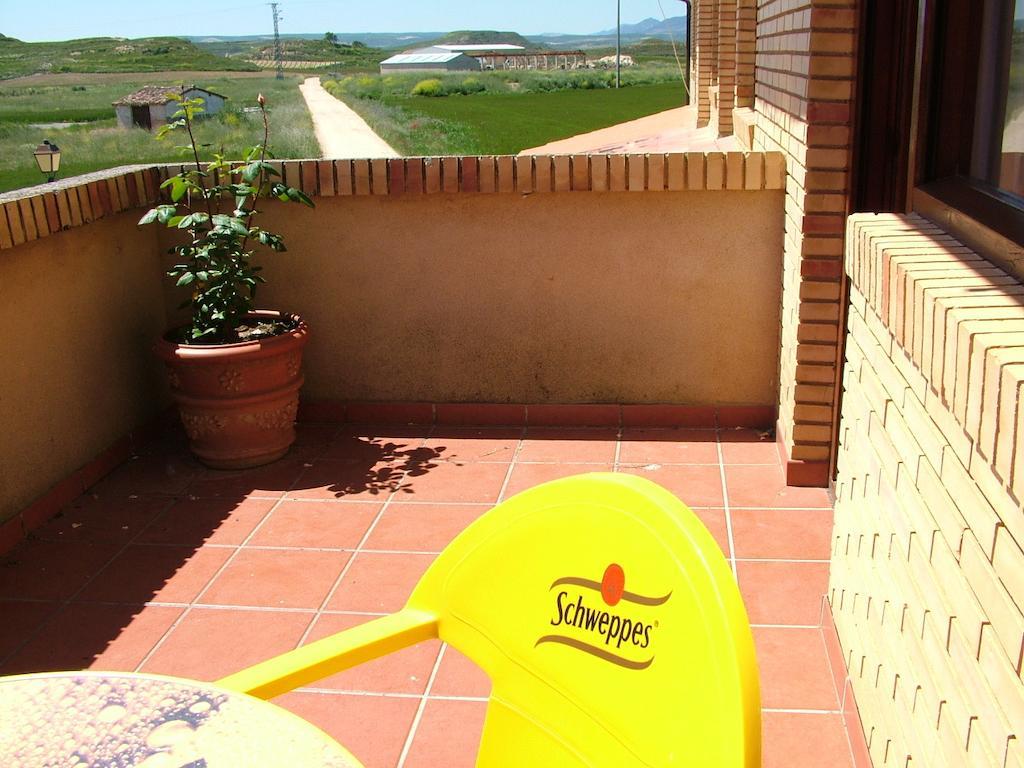 Hostal El Botero Cuzcurrita-Rio Tiron Luaran gambar